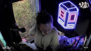 Molly Allan || 17.06.25