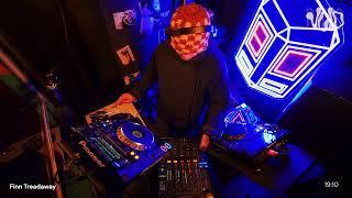 Finn Treadaway || 29.10.25